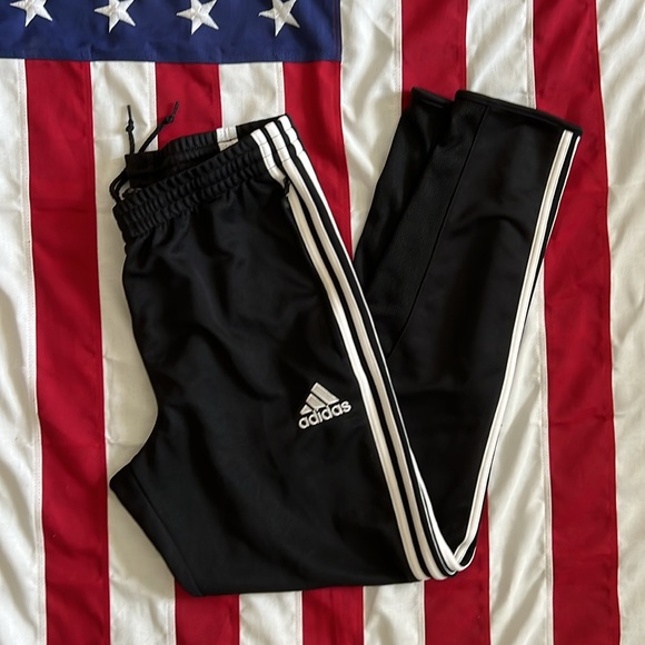 Adidas joggers - Picture 3 of 13